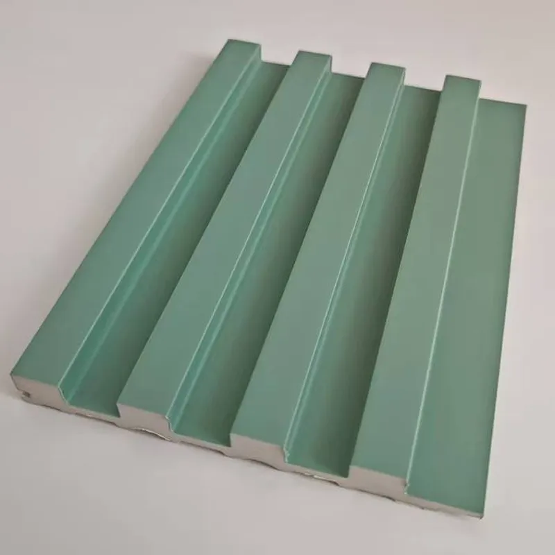 17.Акцентная стена из бамбуково-древесноволокнистого решетчатого настила